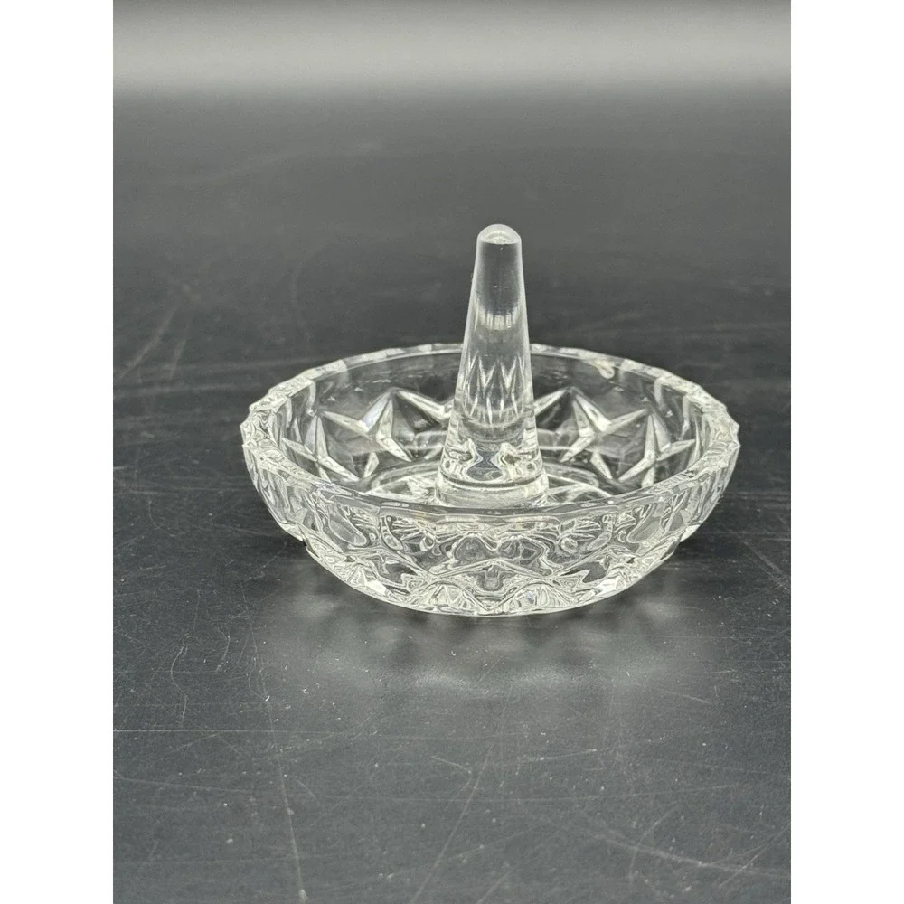 Clear Glass Ring Holder Dish with Cone – Star Pattern Vanity Jewelry Stand